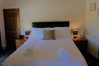 Garmouth Hotel Guestroom