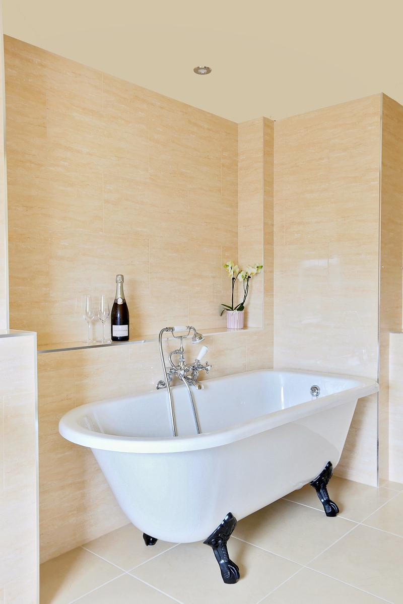 The Grand Hotel Eastbourne ( گرند هتل ایستبورن) Room