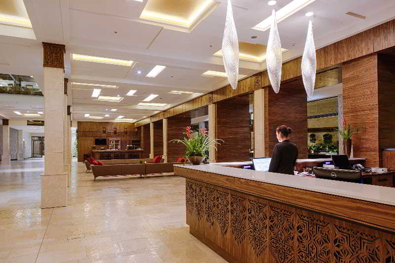Arlamow Hotel Lobby
