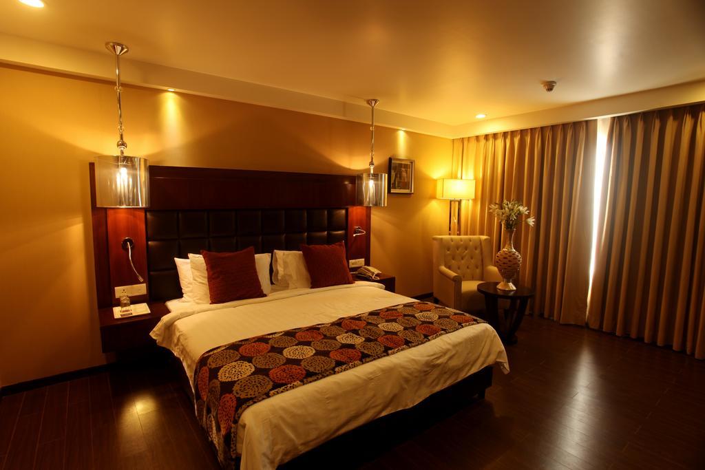 Paradigm Sarovar Portico 