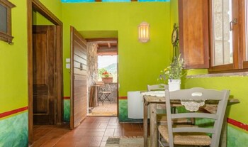 L'orto Di Hans In-Room Dining