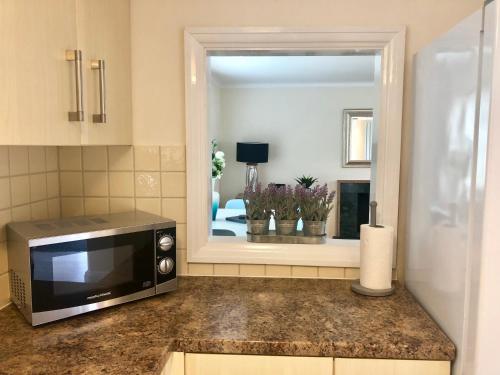 Quarters Living Upper Flat 