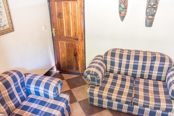Okavango Lodge Living Area