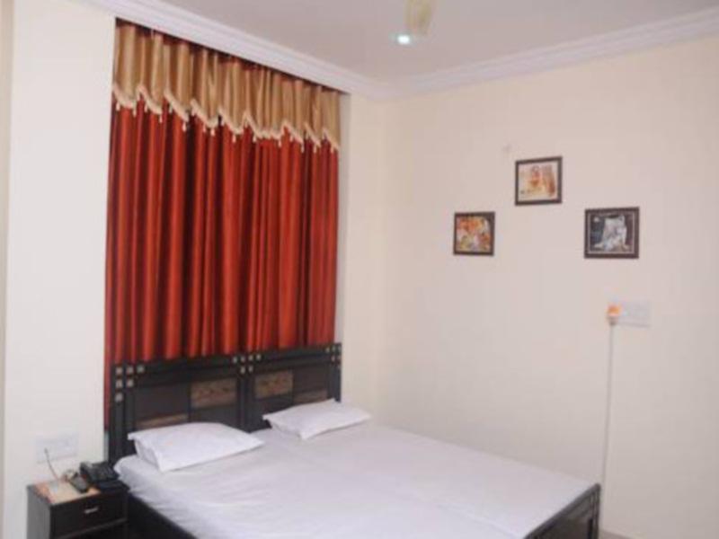 Ashish Villa Guest House 