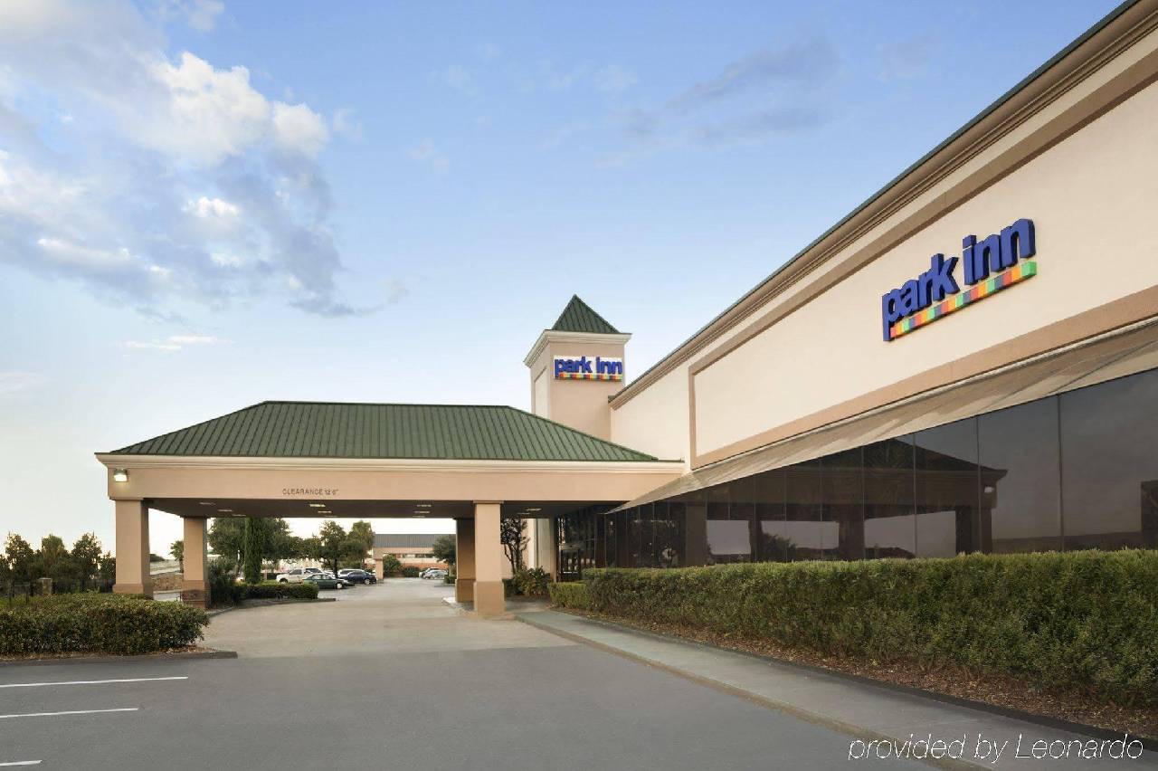 Red Lion Hotel Houston Intercontinental Airport 