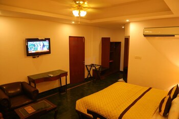 Magsons Resorts Guestroom