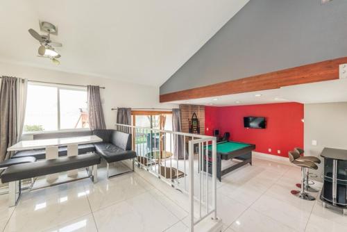 Villa Artemis Close To The Rio Hotel And The Strip (ویلا آرتمیس كلوس تو  ریو هتل اند  استریپ) 