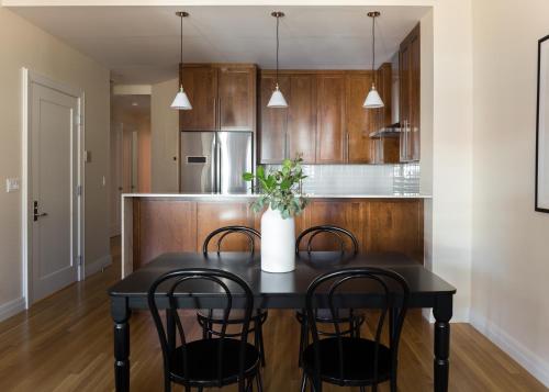 On Newbury Street Apt 31 