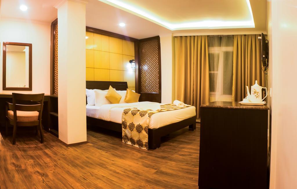 Hotel Sher E Punjab & Spa 