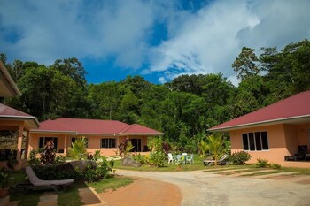 Alha Villa Exterior