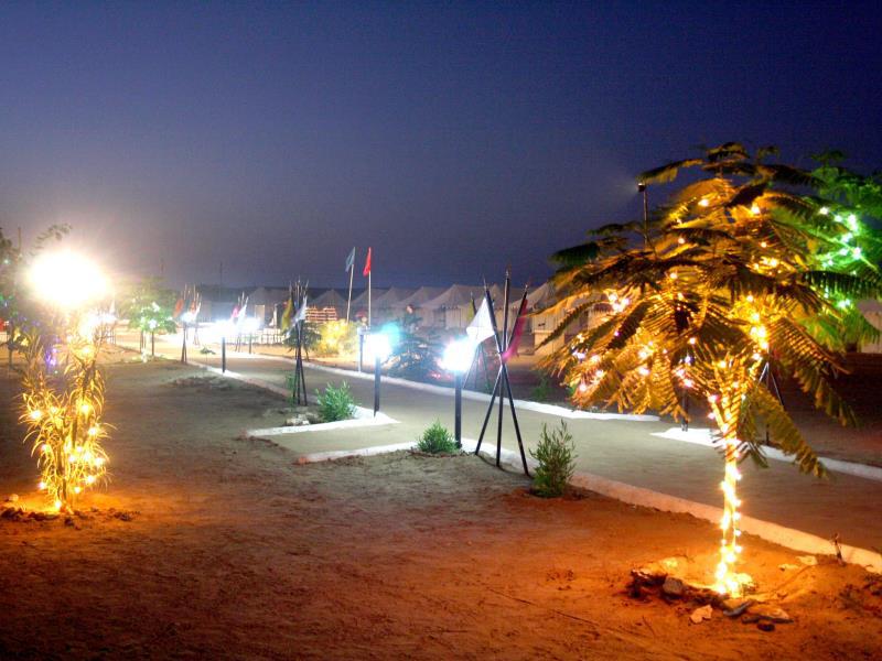 Salim Dunes Camp Sam 