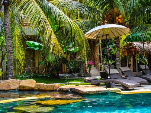Ganesh Lodge 