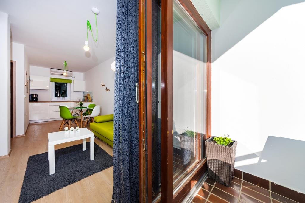 Evergreen Apartments Zadar (اورگرین آپارتمنتس زادار) 