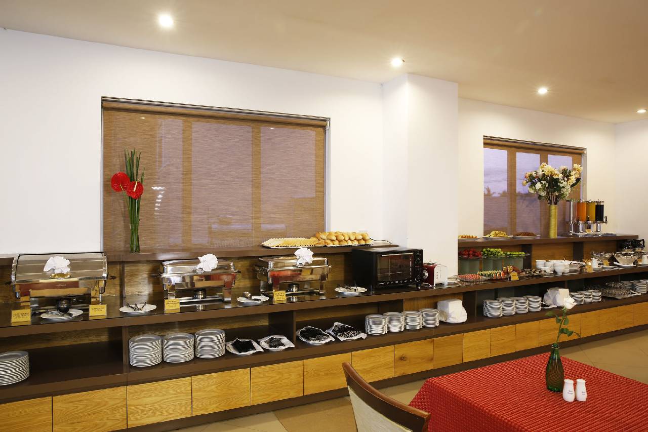 Starlet Hotel 