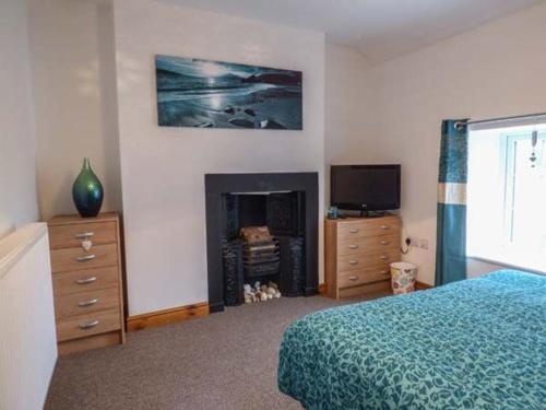 2 Low Braystones Farm Cottage 