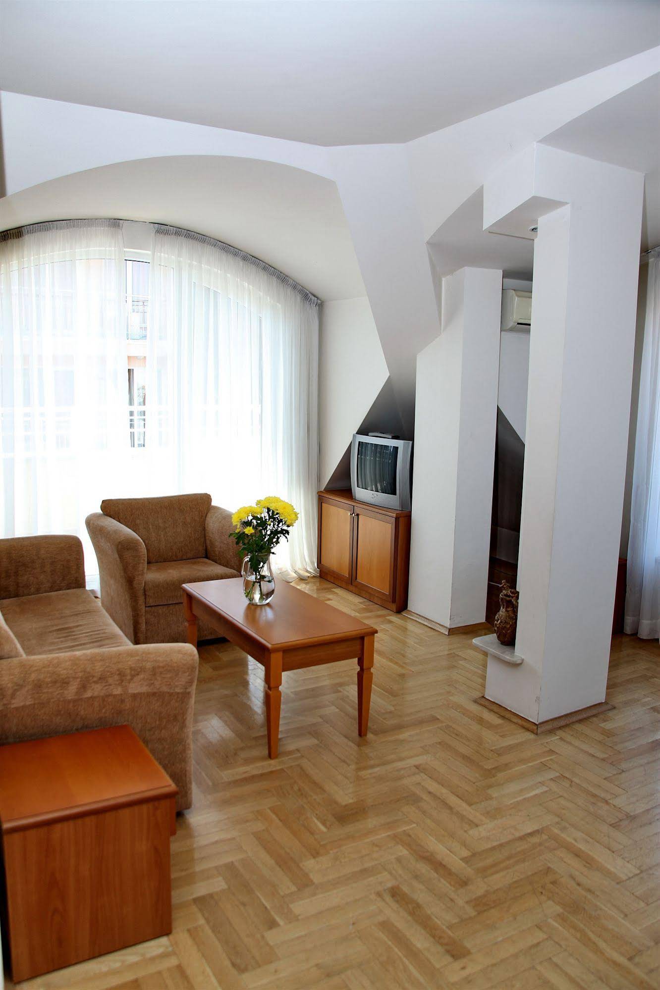 Dunav Apartment House 