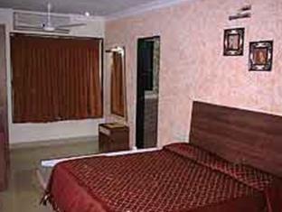 Hotel Samrat 