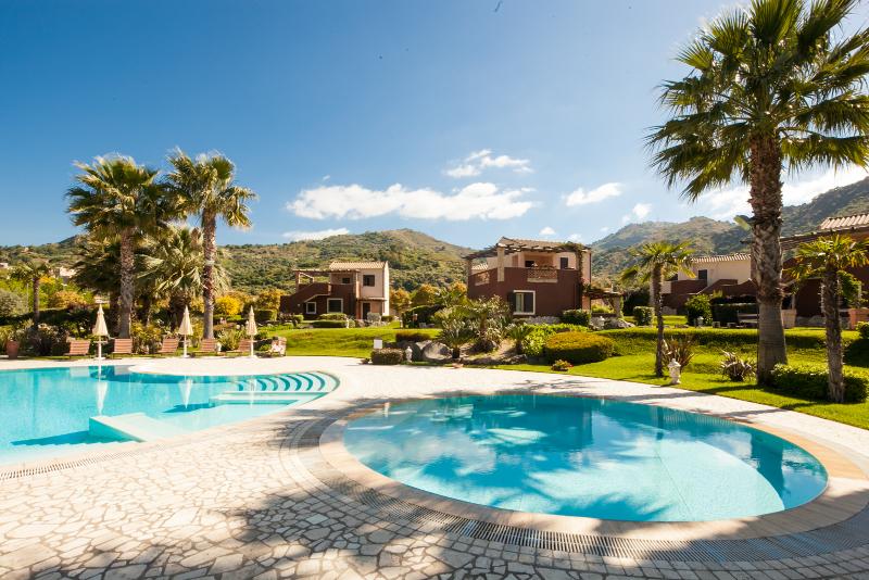 Alcantara Resort Pool