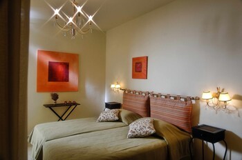 Istron Collection Villas Guestroom