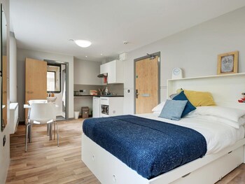 John Bell House Campus Accommodation Guestroom