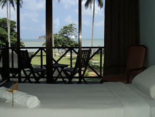 Fishing Bay Resort 