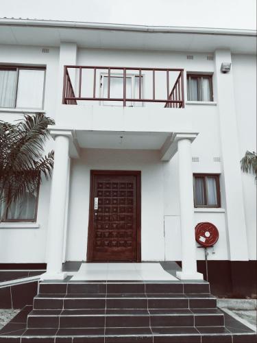 Red Roof Inn 