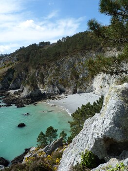 Ty Bihan De L'aber Beach