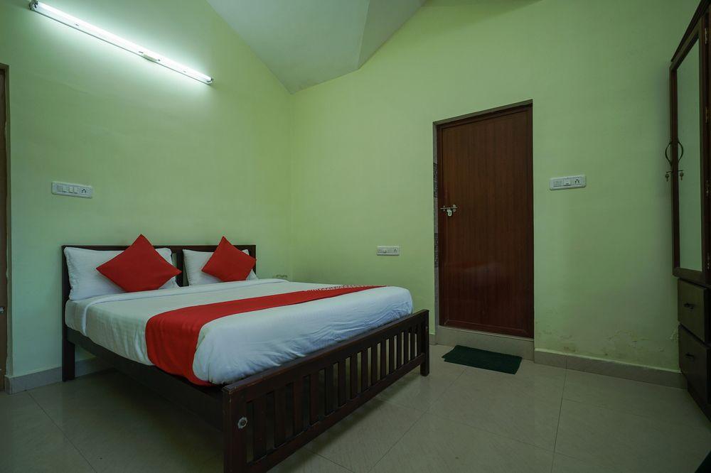 Oyo 11493 Hotel Misty Valley 