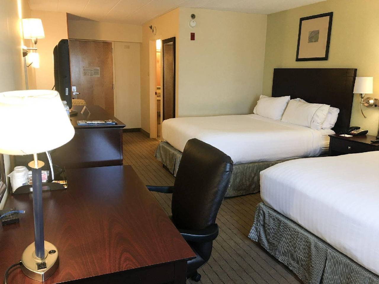 Holiday Inn Express Boston 