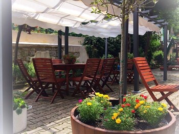 Hotel Ede Terrace/Patio