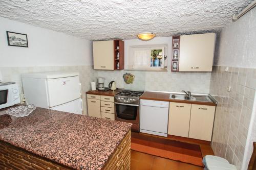 Apartment Velina 