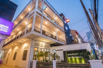 Summer Bliss Boutique & Spa Hotel Front - Evening/Night
