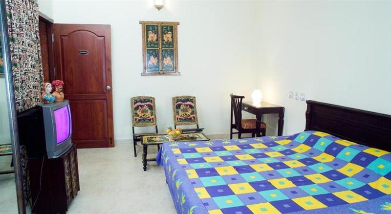 Deshadan Cliff And Beach Resort General view