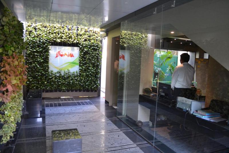 Treebo Sonia Lobby