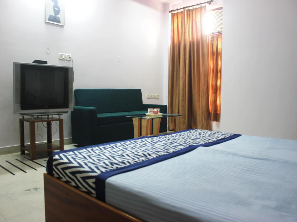 Oyo Rooms Udyog Vihar 2 