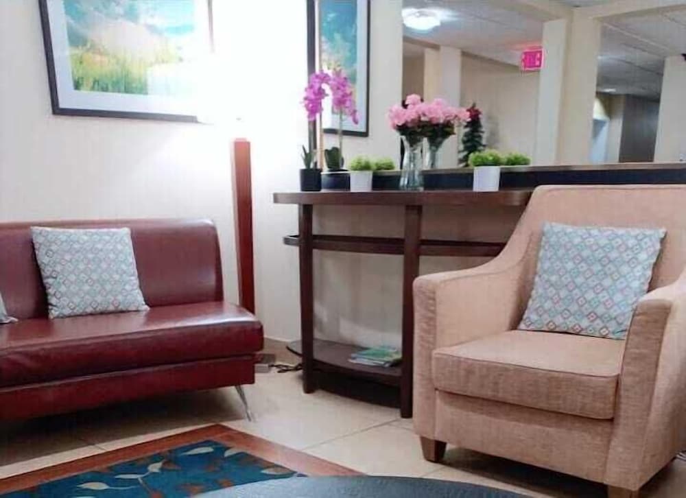 Candlewood Suites Houston Medical Center - photo 4