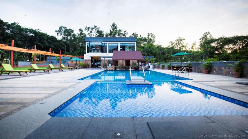 Vits Shalimar Hotel (ویتس شالیمار هتل) 