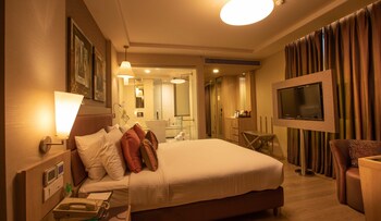 Clarens Hotel Guestroom