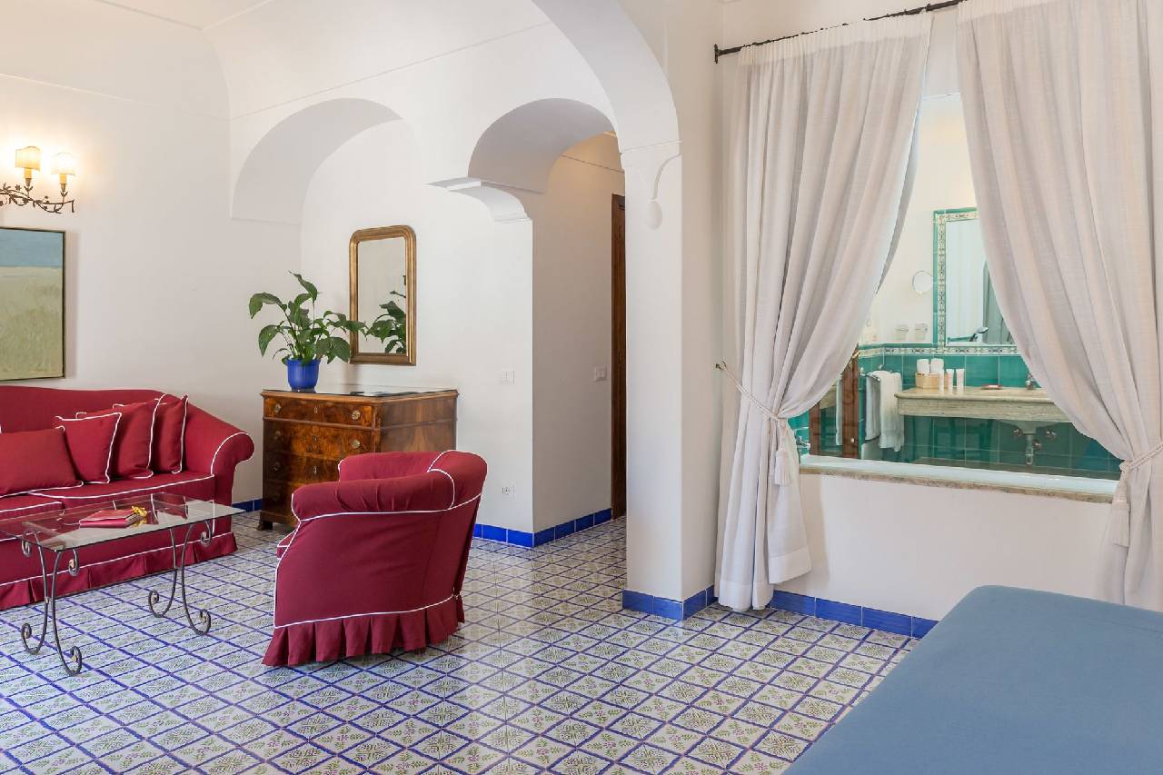 Poseidon Hotel 