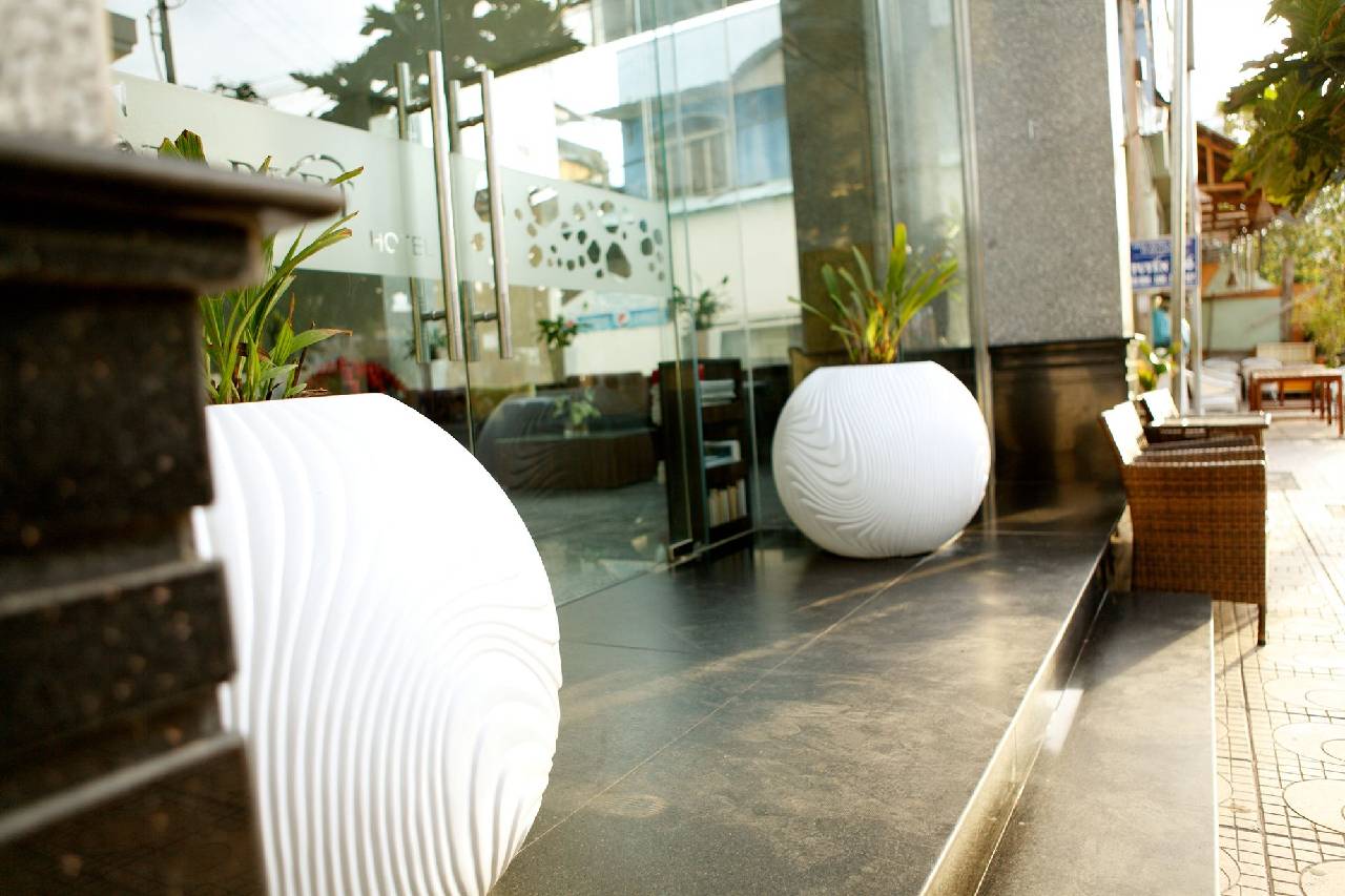 Starlet Hotel 
