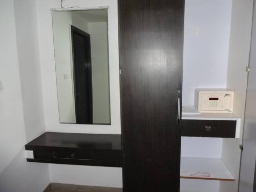 Pl.a Rathna Residency 
