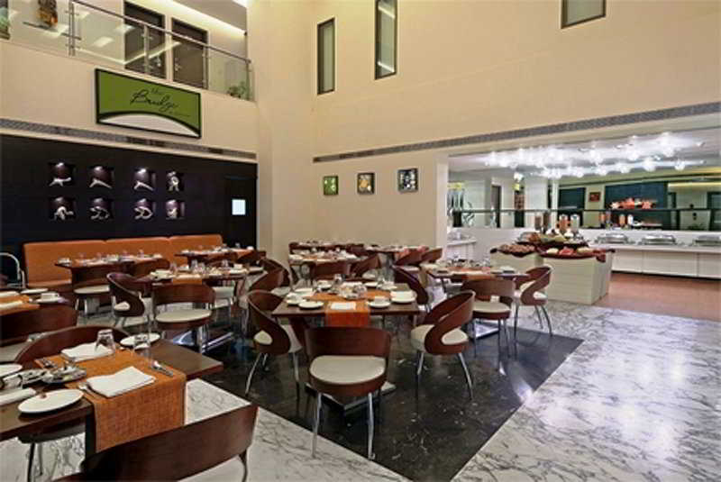 Clarks Inn Gurgaon Restaurant