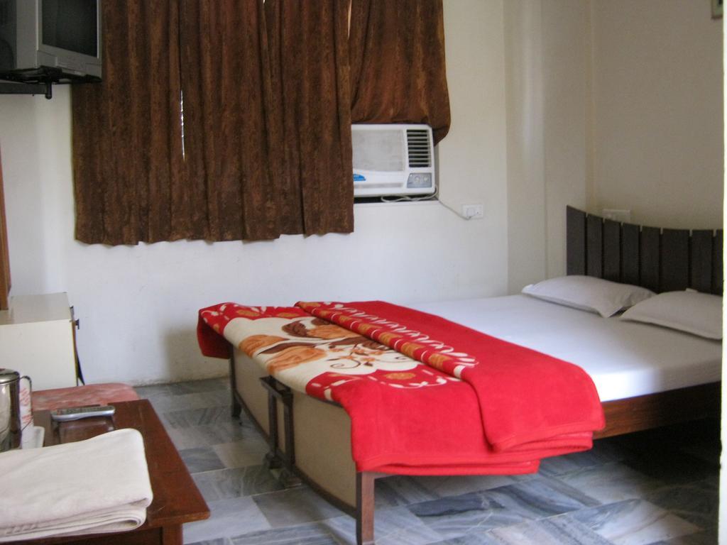 Hotel Navaratan Palace 