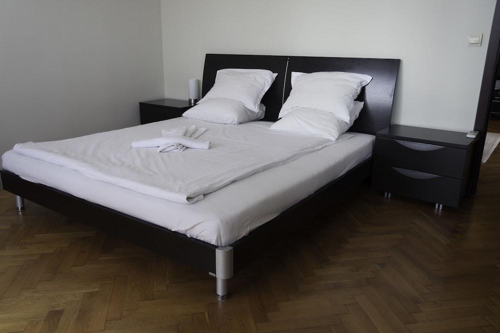 Sofia Downtown Apartments (سوفیا داون تاون آپارتمنتس) 