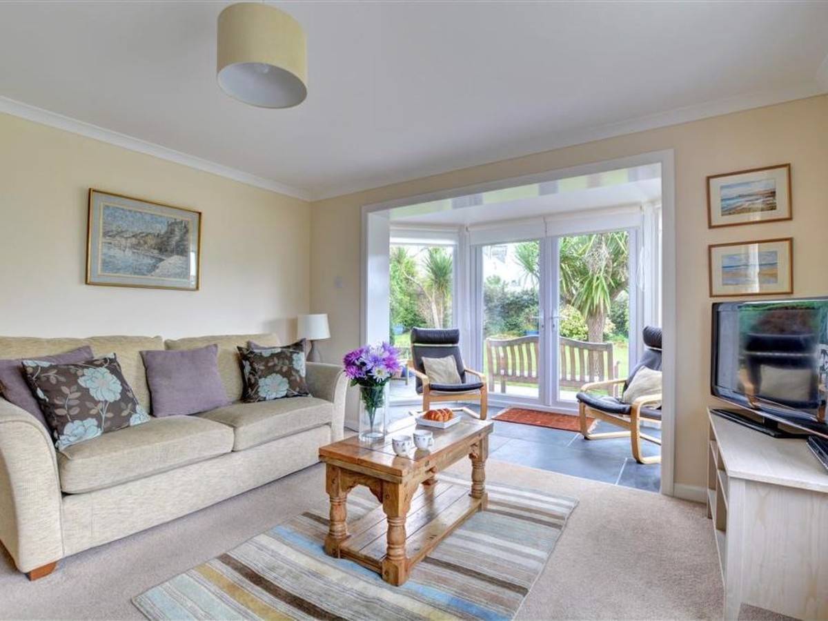 Holiday Home Thia 