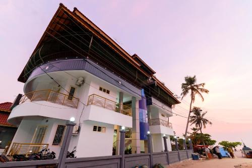 Oyo 11891 Amare Beach Resorts 