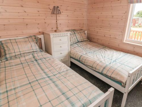 Thorntree Lodge (تهورنتری لاج) 