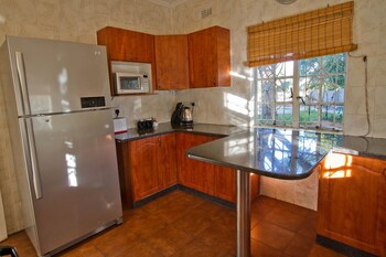 Mose Street Apartments 