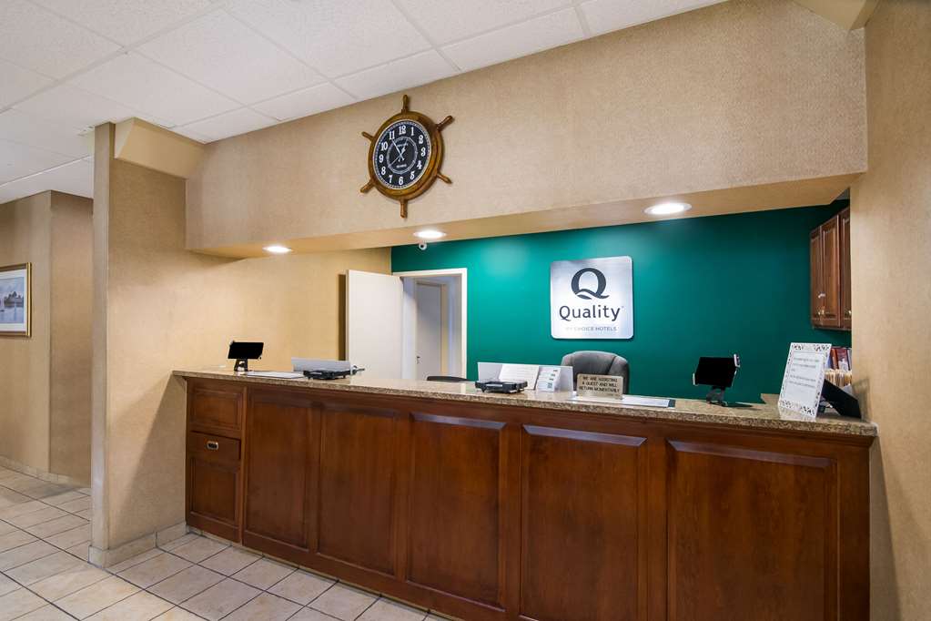 Best Western Mystic Hotel - photo 5
