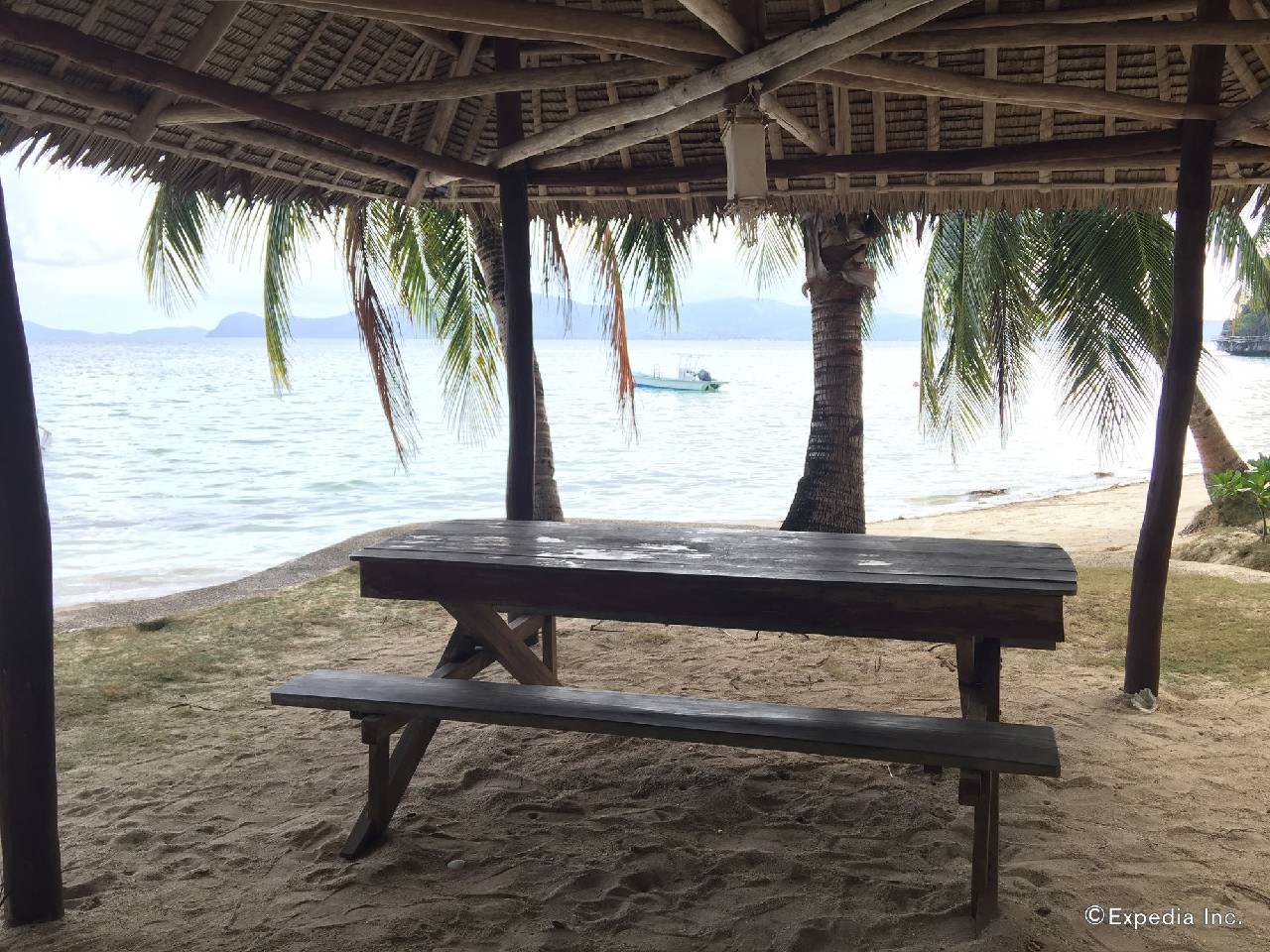 Sangat Island Dive Resort 